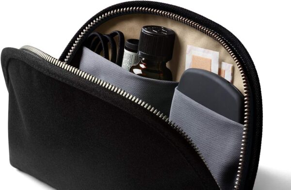 Bellroy Classic Pouch, Everyday kit, Leather and Woven Fabric (pens, Cables, Cosmetics, Personal Items) - Image 3